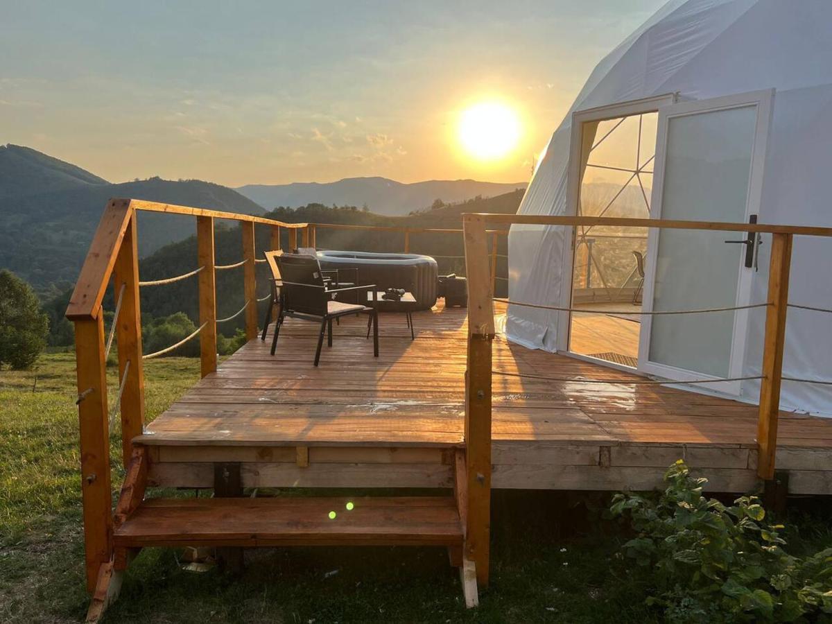 Hotel Starry Dome - Manta'S Retreat Glamping Cornereva Exterior foto