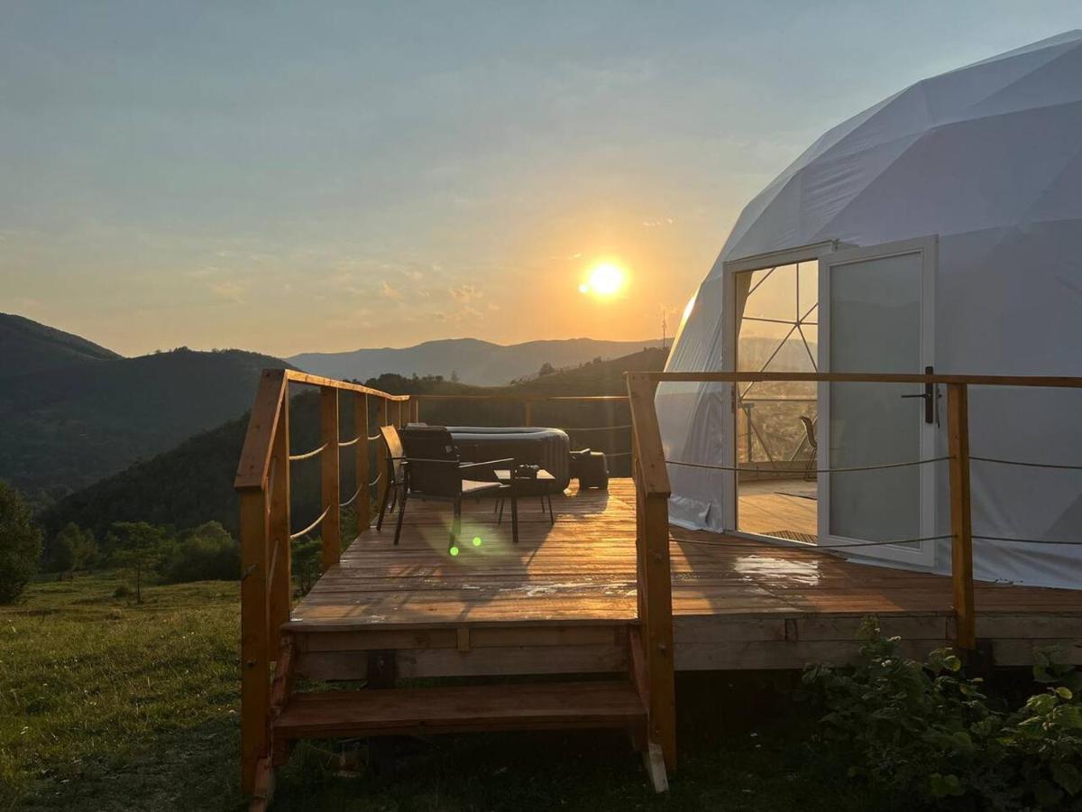 Hotel Starry Dome - Manta'S Retreat Glamping Cornereva Exterior foto