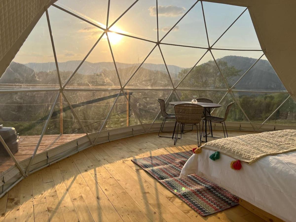 Hotel Starry Dome - Manta'S Retreat Glamping Cornereva Exterior foto